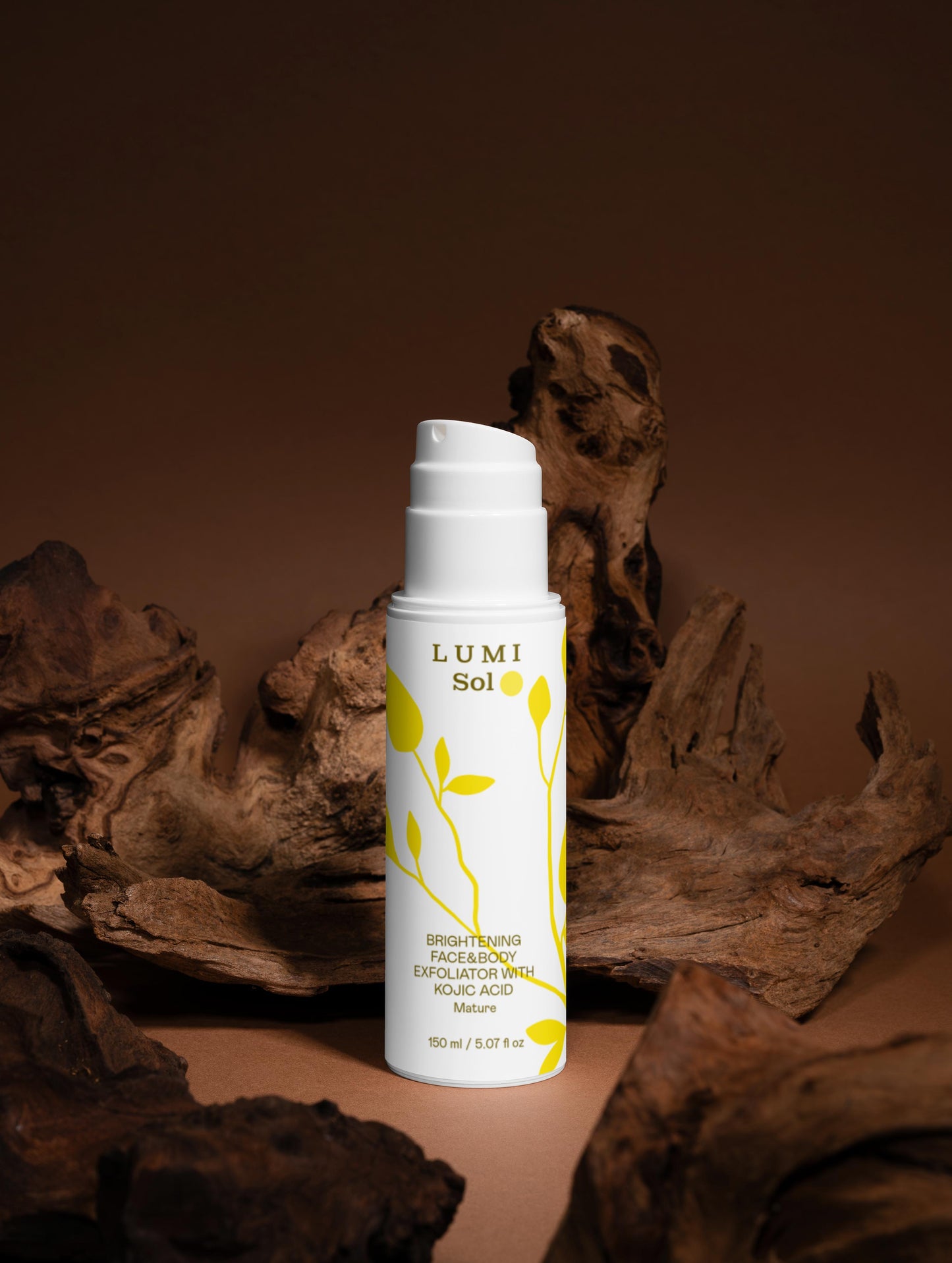 Lumi Sol Brightening Face&Body Exfoliator with Kojic Acid