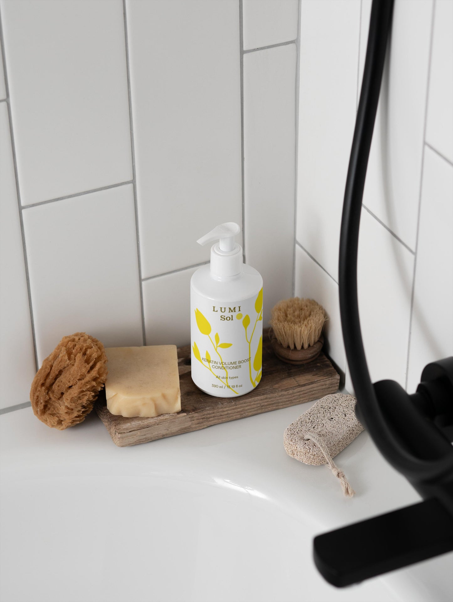 Lumi Sol Keratin Volume Boost Conditioner