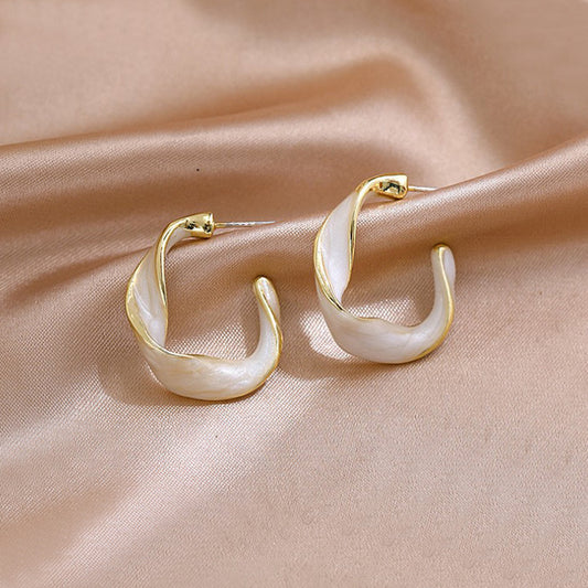 NordicDrop C-twist Earrings